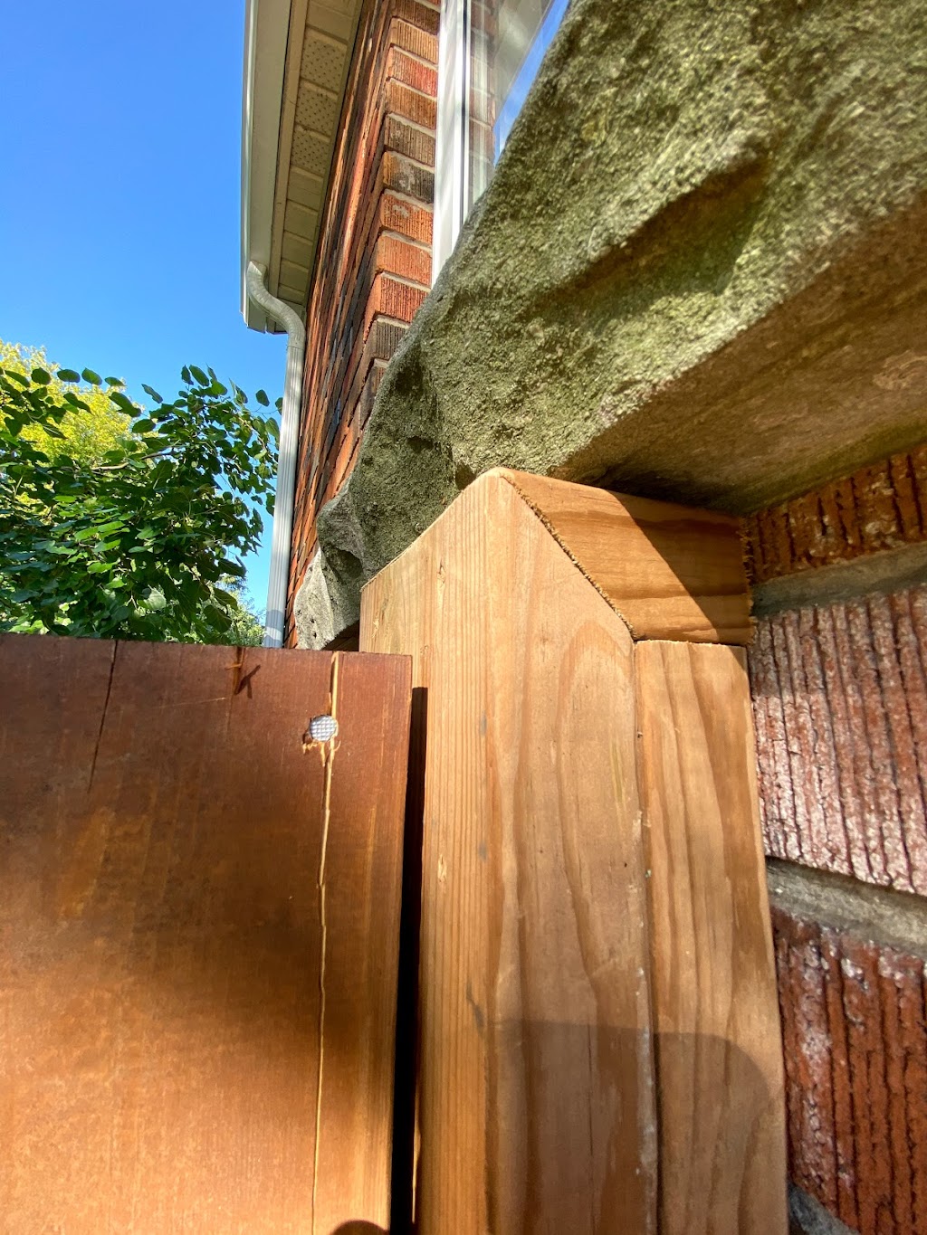 K2 Fencing & Exteriors | 8470 McGarry Dr, Niagara Falls, ON L2G 2K3, Canada | Phone: (807) 708-6987