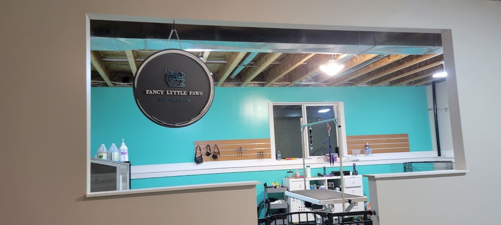 Fancy Lyttle Paws | Morris Ct, Blackfalds, AB T4M 0B3, Canada | Phone: (403) 596-3646