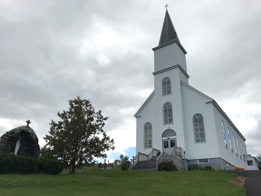 St Peters Catholic Church | 43 St Peters Loop, Sheet Harbour, NS B0J 3B0, Canada | Phone: (902) 885-2312