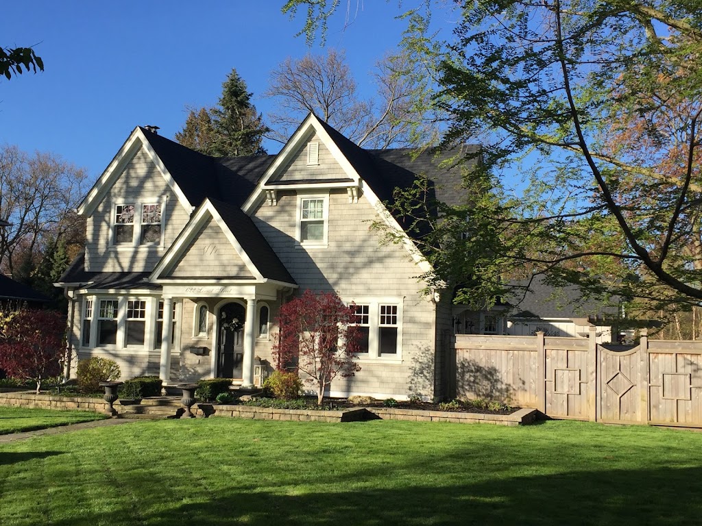 The Linda Maguire Team | 3060 Mainway Unit #200, Burlington, ON L7M 1A3, Canada | Phone: (905) 335-3042