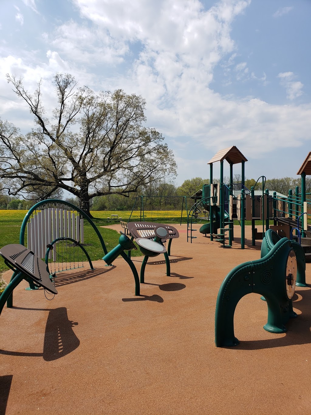 De Veaux Woods State Park | 3180 De Veaux Woods Dr E, Niagara Falls, NY 14305, USA | Phone: (716) 284-4691