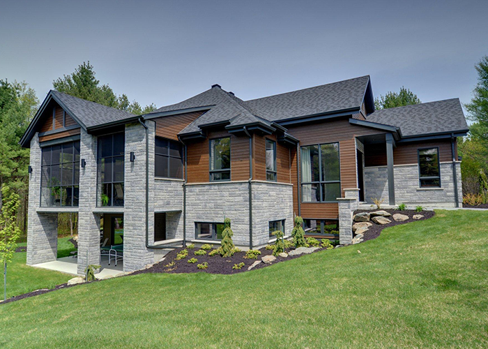 Portes & Fenêtres DAujourdHui | 1400 Rue Denison O, Saint-Alphonse-de-Granby, QC J0E 2A0, Canada | Phone: (450) 378-6446