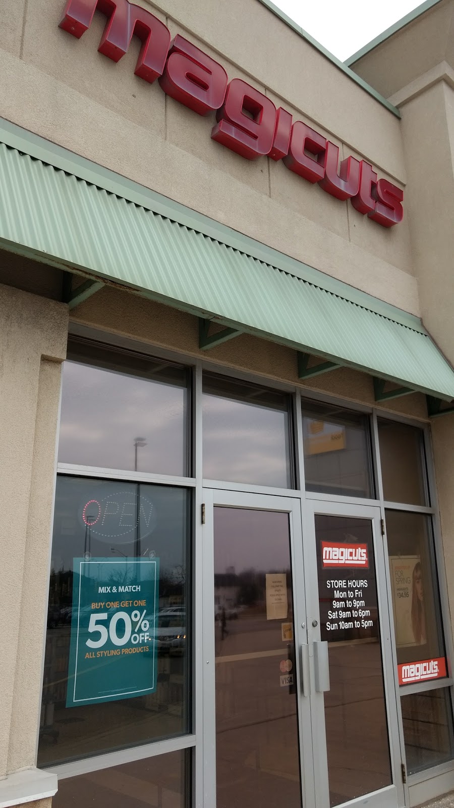 Magicuts | 478 Dundas St W, Oakville, ON L6H 6Y3, Canada | Phone: (905) 257-9750