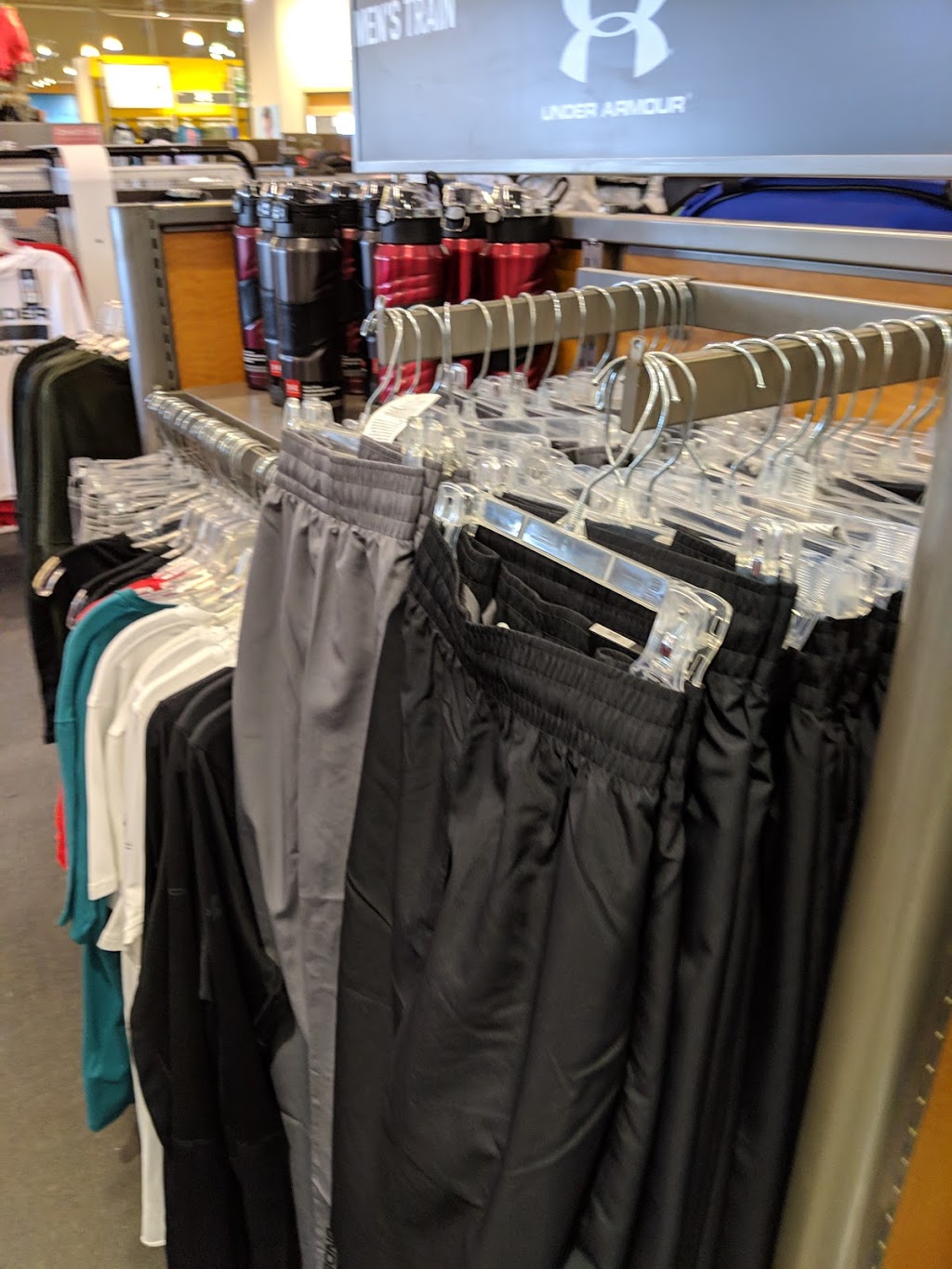 Sport Chek Fairway Best Mall | 655 Fairway Rd S, Kitchener, ON N2C 1X4, Canada | Phone: (519) 896-2310