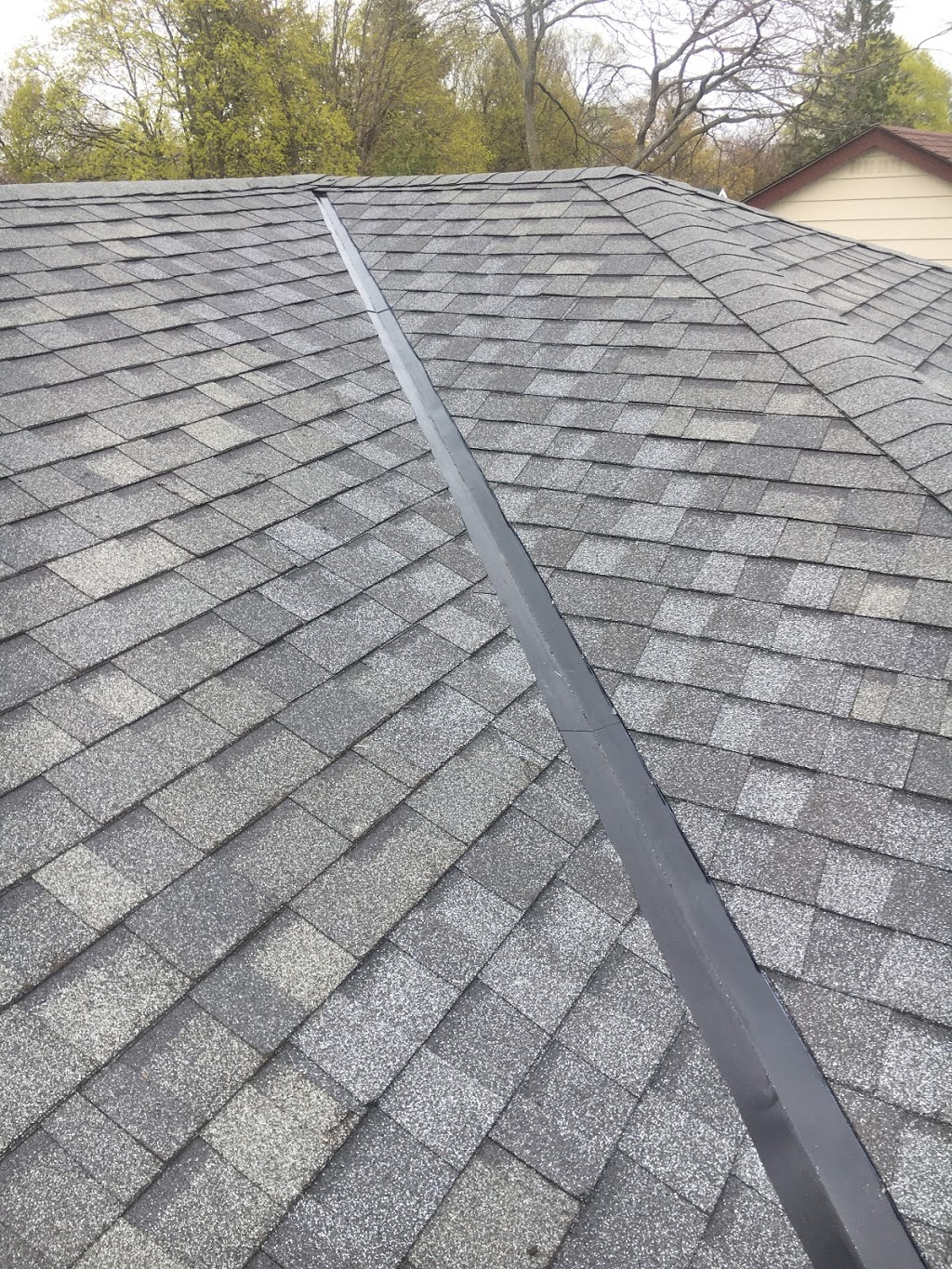 Major League Roofing and Exteriors | 1435 Birchcliffe Ct, Oshawa, ON L1J 7Z8, Canada | Phone: (289) 939-6898