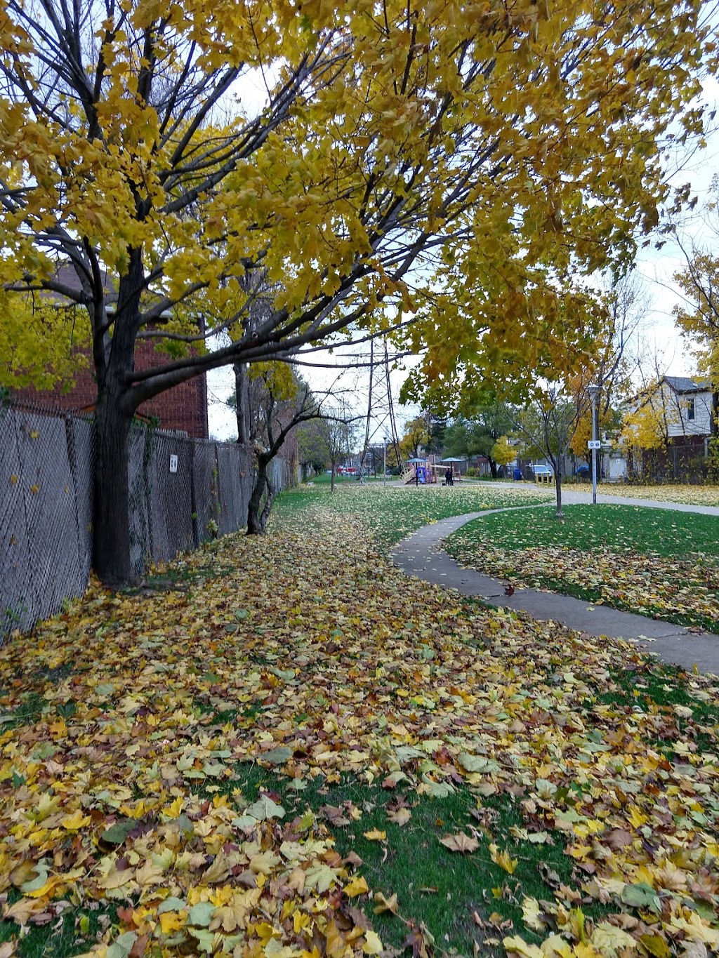 S.A.D.R.A. Park | 425 Old Weston Rd, Toronto, ON M6N 3L5, Canada | Phone: (416) 338-4386