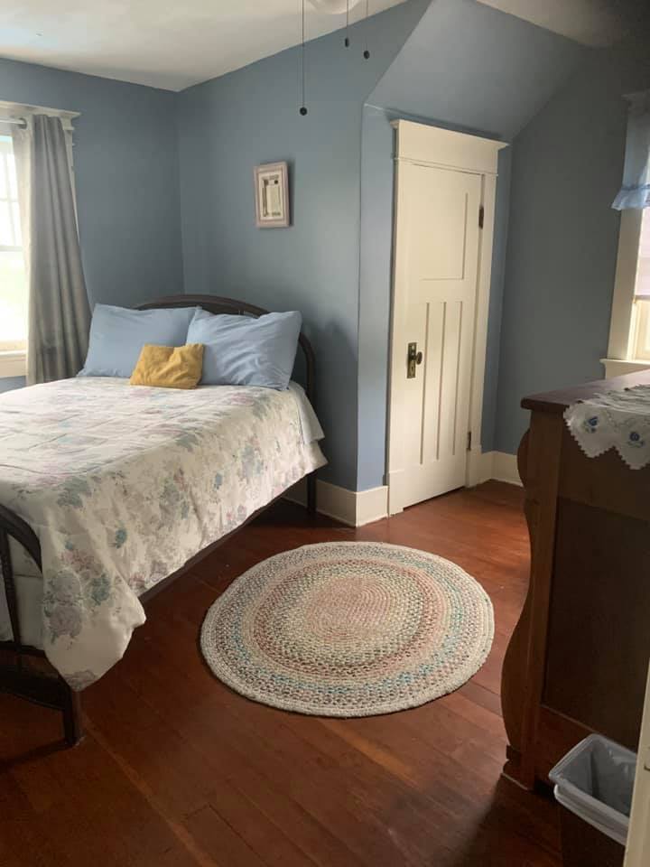 Reiley Ridge - Charlies House | Richard, SK S0M 2V0, Canada | Phone: (306) 361-1000