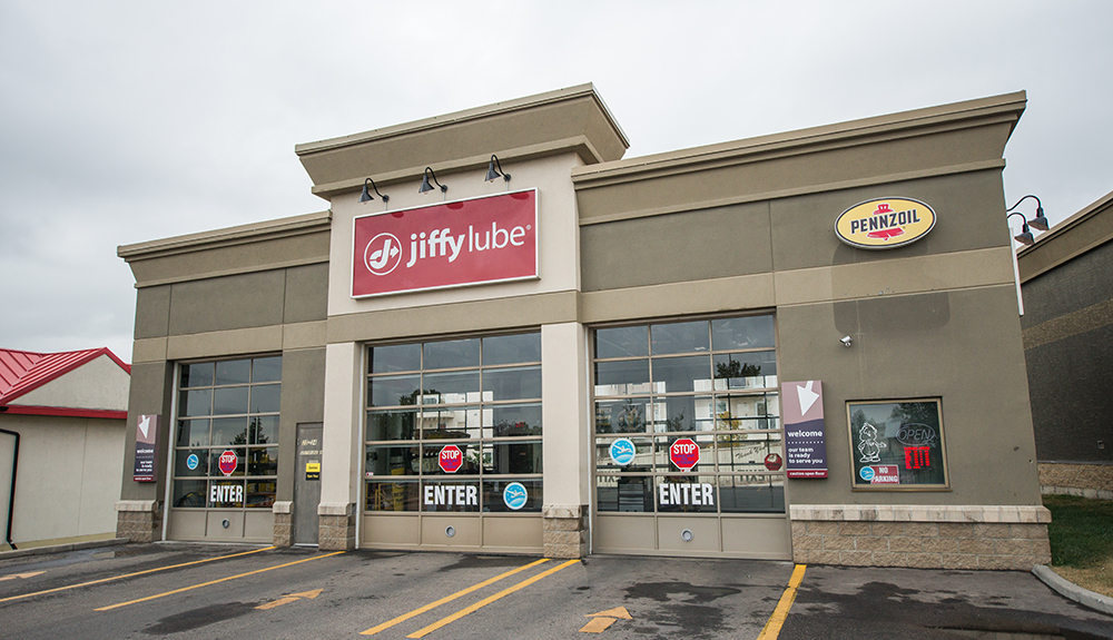 Jiffy Lube | 34 Southridge Dr #20, Okotoks, AB T1S 2G5, Canada | Phone: (403) 938-4707