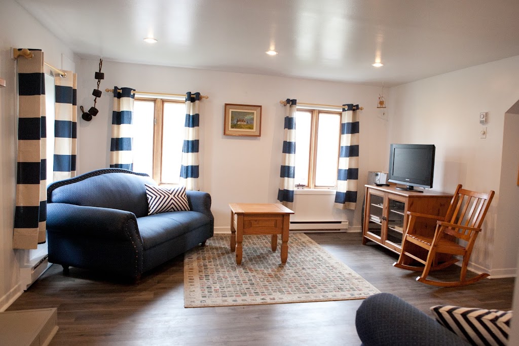 LEscale de lîle dOrléans | 6708 Chem. Royal, Saint-Laurent-de-lÎle-dOrléans, QC G0A 3Z0, Canada | Phone: (418) 655-2907