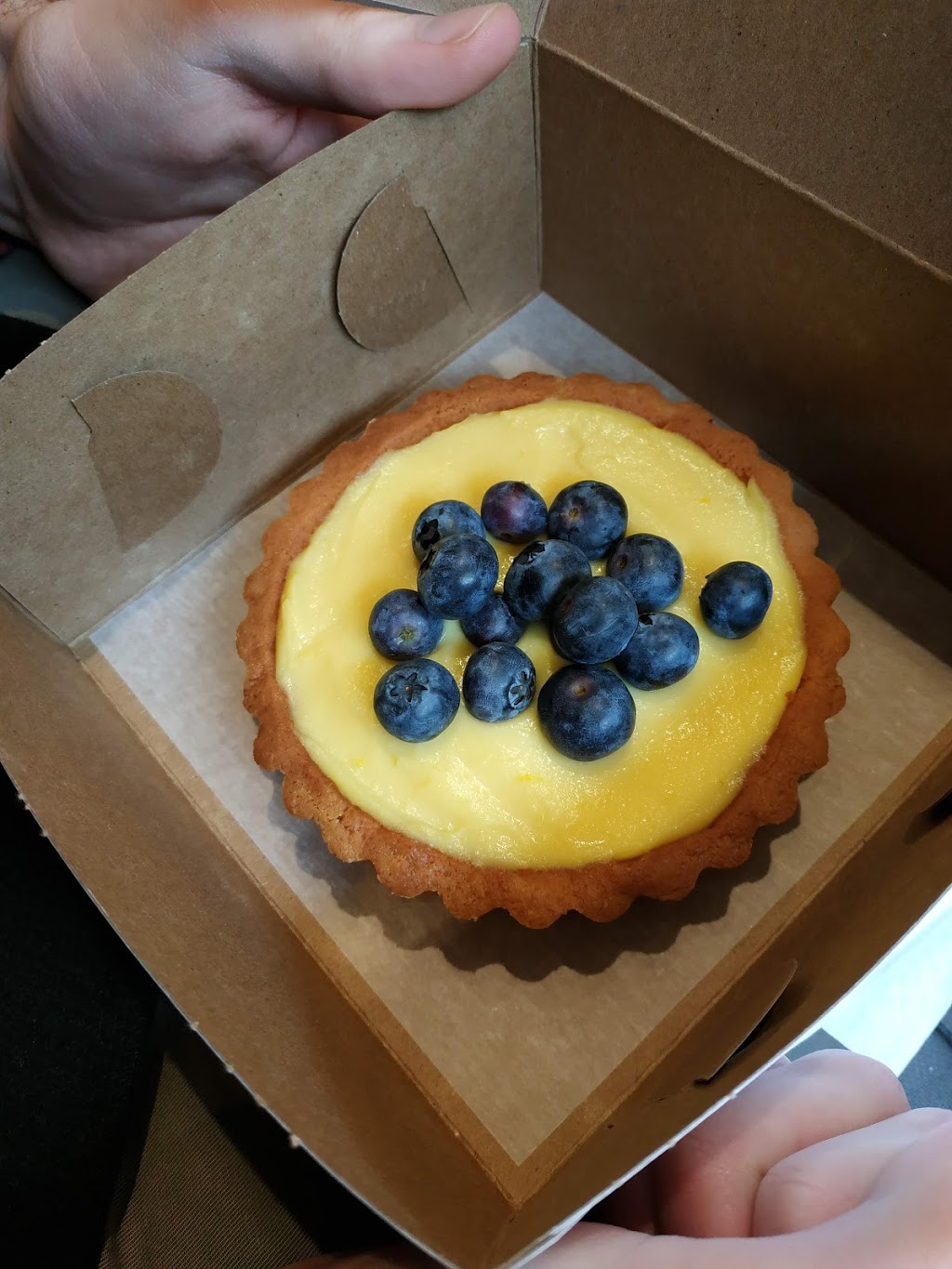 The Butternut Baking Co. | 2743 Dundas St W, Toronto, ON M6P 1Y1, Canada | Phone: (416) 767-2992