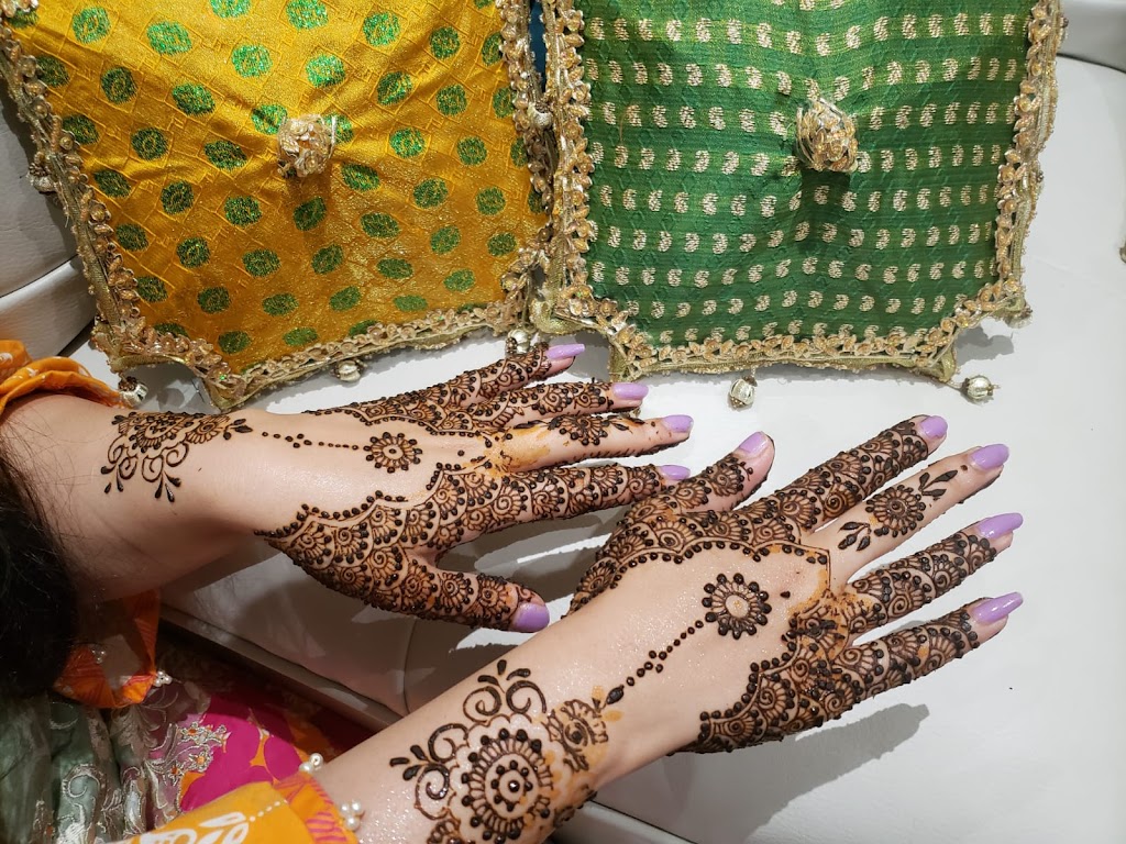 Pankhudi Henna Art | 5 Rowntree Rd, Etobicoke, ON M9V 5G9, Canada | Phone: (905) 866-9463