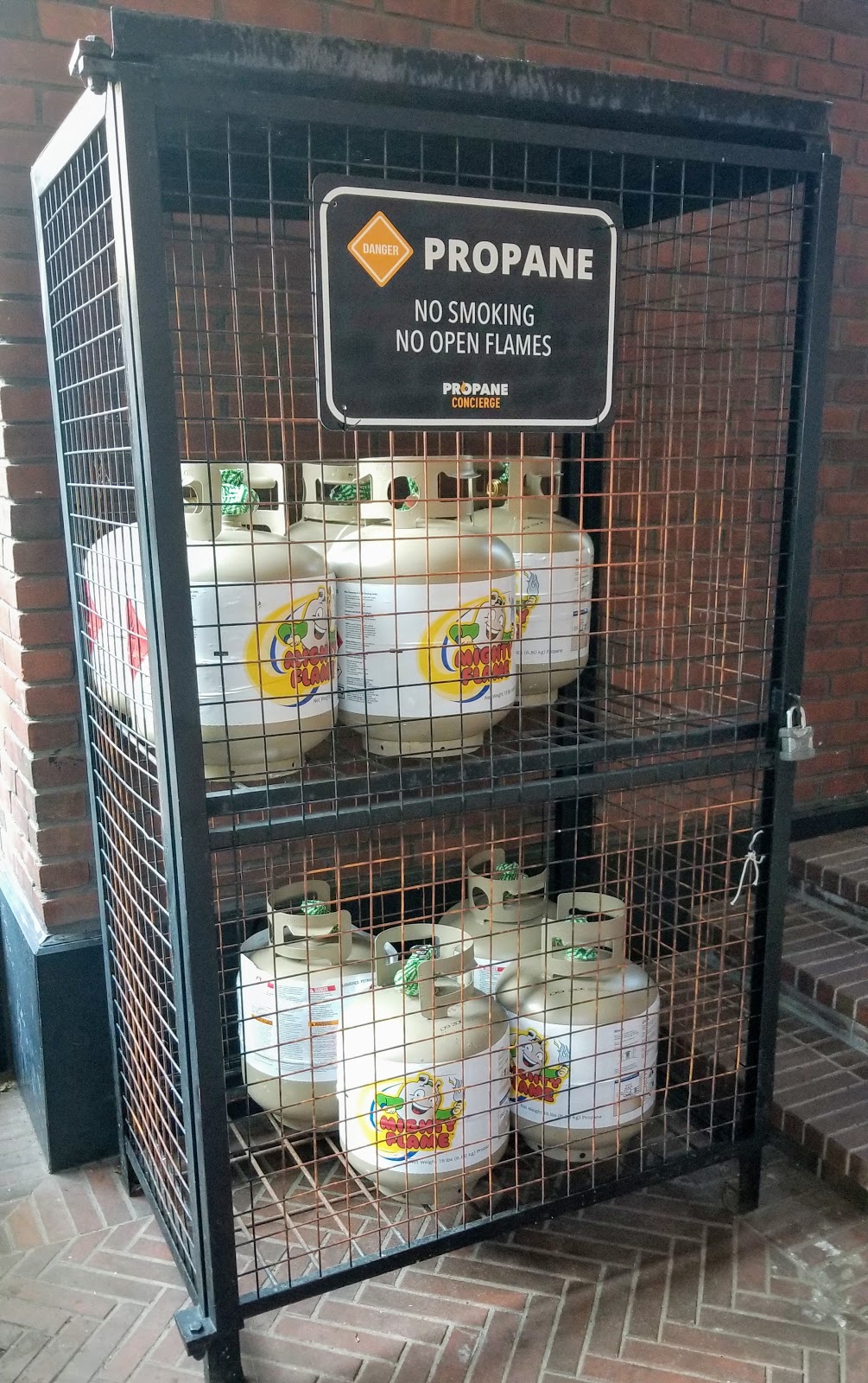 PROPANE CONCIERGE Inc. aka BBQGASGUYS.com | 1460 Whitehorse Rd, North York, ON M3J 3A7, Canada | Phone: (647) 469-8265