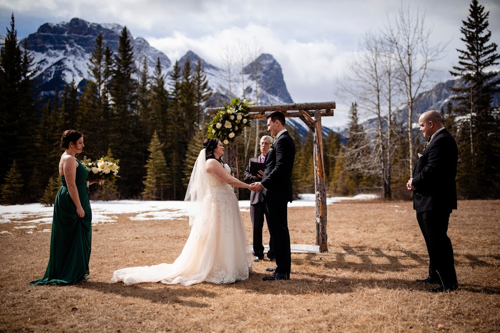 Canmore Ranch | 104 Bow Valley Trail, Canmore, AB T1W 3B7, Canada | Phone: (403) 715-1961