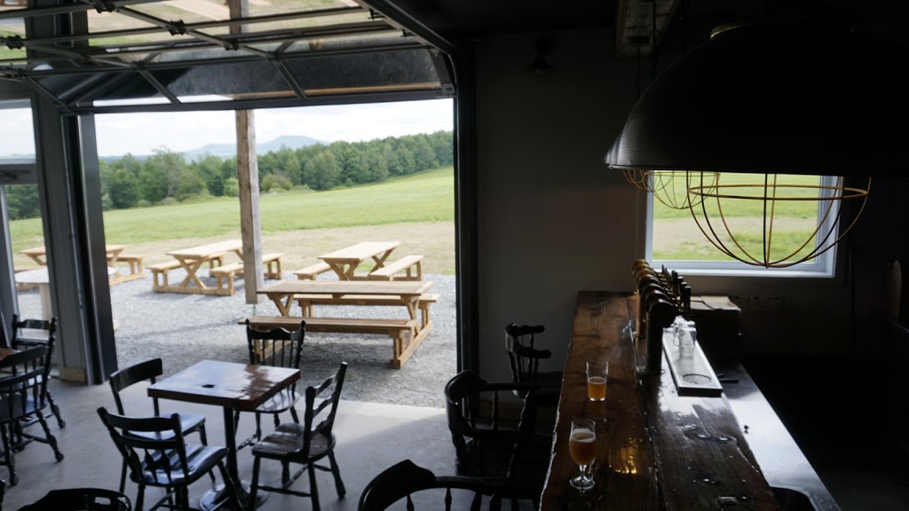 La Grange Pardue - Ferme Brassicole | 261 QC-216, Ham-Nord, QC G0P 1A0, Canada | Phone: (819) 344-2200