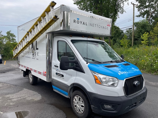Royal Nettoyage | 100 Boul Hymus K, Pointe-Claire, QC H9R 1E4, Canada | Phone: (514) 875-0000