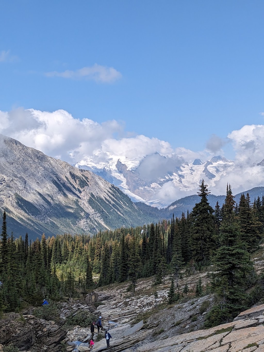 Amiskwi Lodge | Columbia-Shuswap, BC V0A 1H1, Canada | Phone: (913) 912-6942