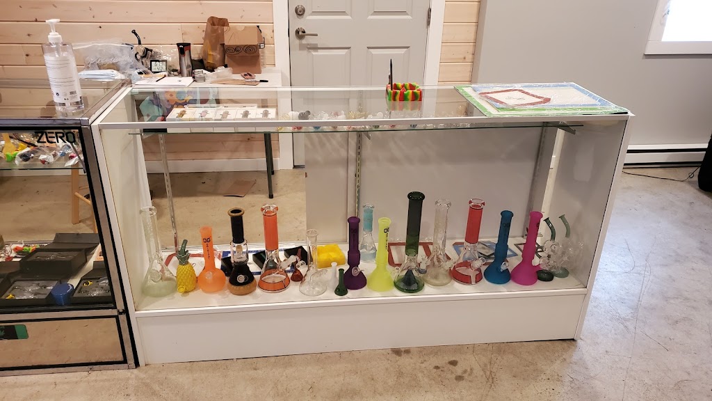 Weedstock | 2254 Alberni Hwy, Coombs, BC V0R 1M0, Canada | Phone: (250) 586-1801