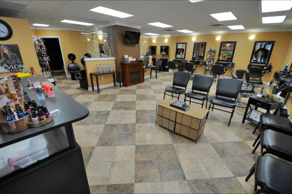 Salon Brittash | 462 Cheapside St, London, ON N5Y 3X2, Canada | Phone: (519) 433-8660