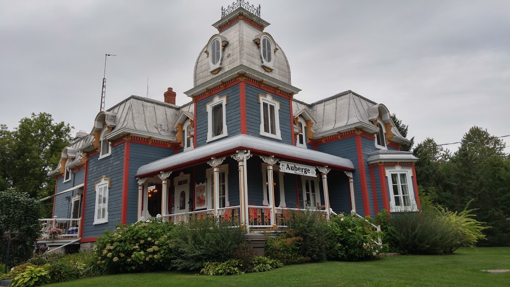 Auberge Chemin du Roy | 106 Rue Saint Laurent, Deschambault, QC G0A 1S0, Canada | Phone: (418) 286-6958