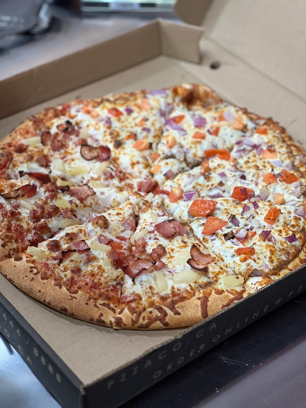 PZZA.CO Bedford commons / Lower Sackville | 59 Damascus Rd, Bedford, NS B4A 0C2, Canada | Phone: (902) 444-6464
