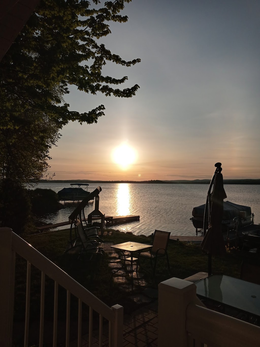 Comfort Du Lac | 5626 Chem. du Camp Comfort, Beaulac-Garthby, QC G0Y 1B0, Canada | Phone: (450) 546-7666