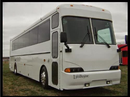 Good Day Limousines | 4975 Southampton Dr #182, Mississauga, ON L5M 8C9, Canada | Phone: (905) 789-8700