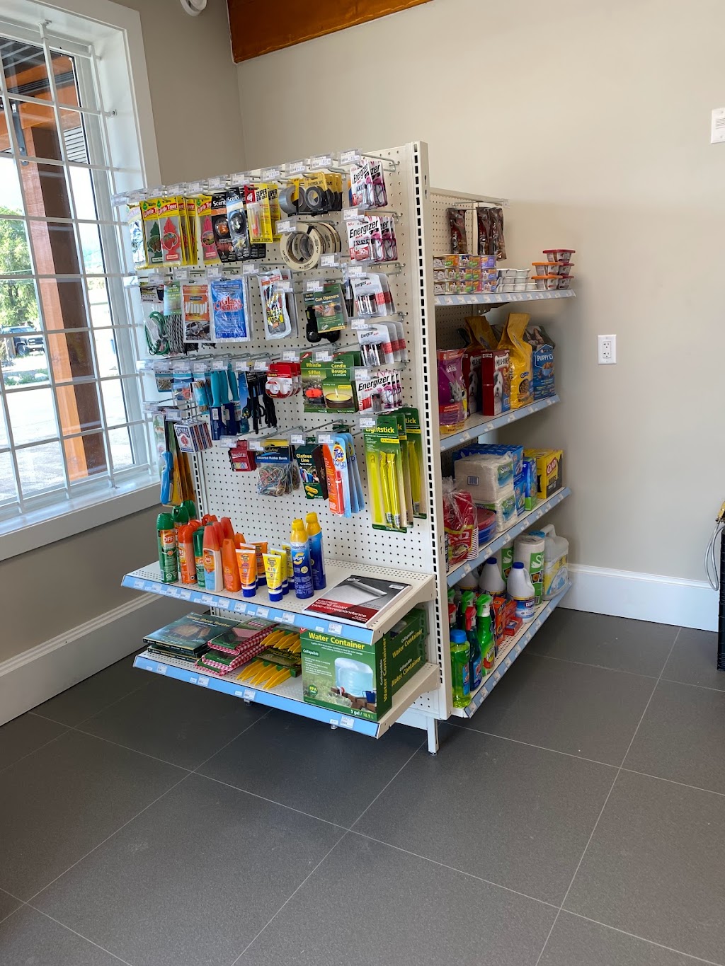 Mannys Corner | 1091 Main St #101, Lillooet, BC V0K 1V0, Canada | Phone: (236) 417-1091
