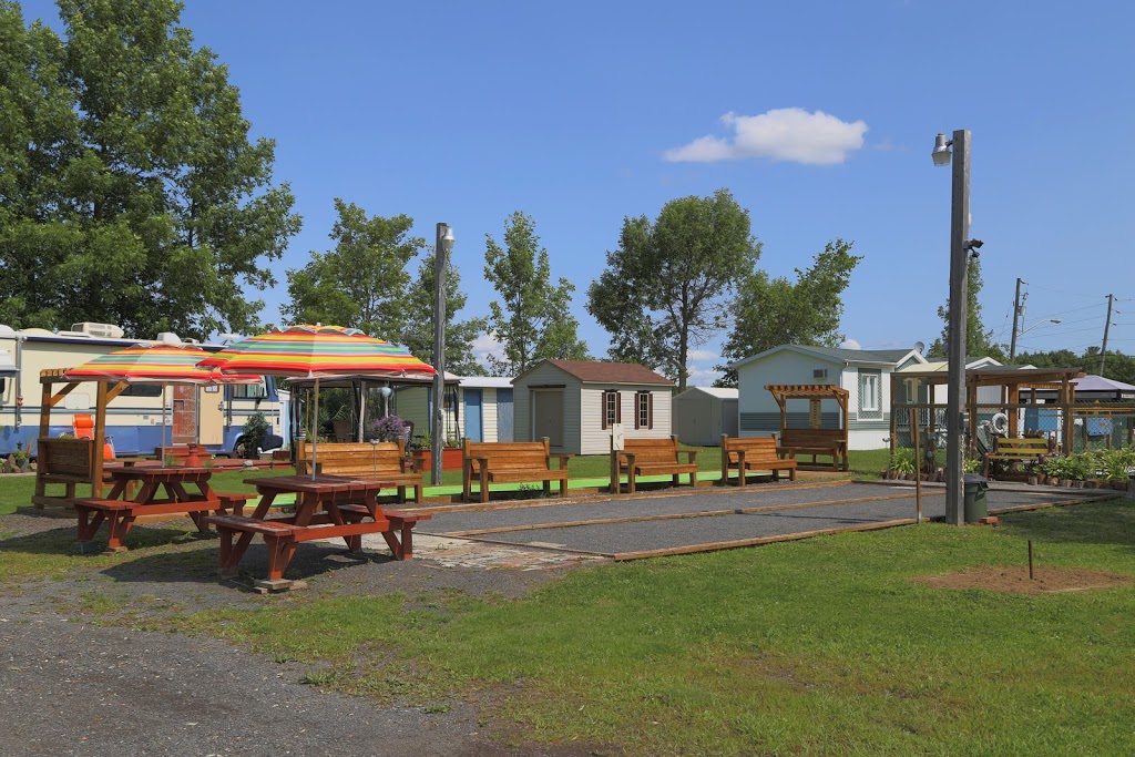 Camping Amerique Montreal | 40 Rang Saint-André, Saint-Philippe, QC J0L 2K0, Canada | Phone: (450) 659-8282