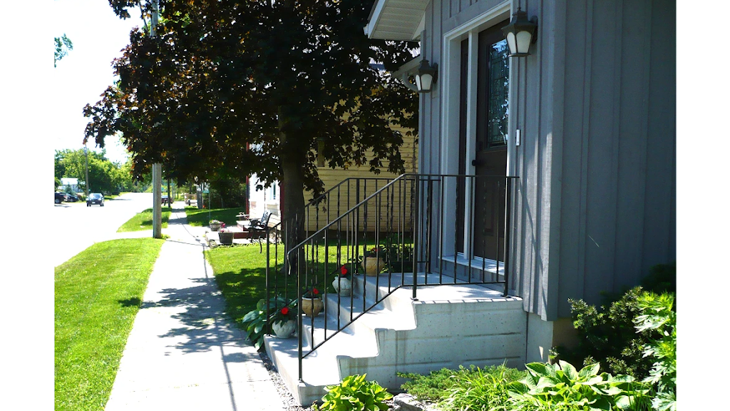 McKibbon House Bed & Breakfast | P. O Box 13, 3054 County Rd 10, Milford, ON K0K 2P0, Canada | Phone: (613) 471-1601