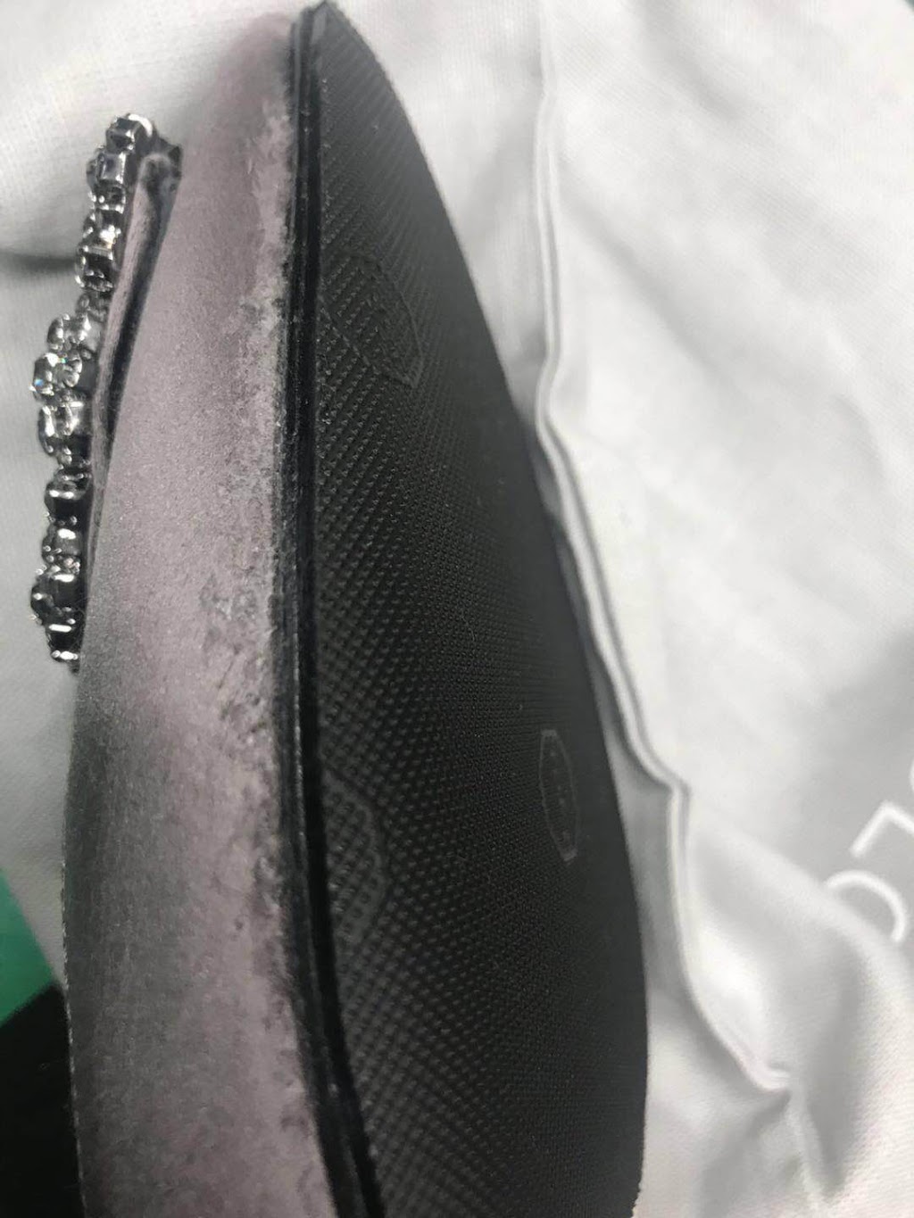 Moneysworth & Best Quality Shoe Repair | 6412 Yonge Street Centerpoint Mall, #188, North York, ON M2M 3X4, Canada | Phone: (416) 221-5188