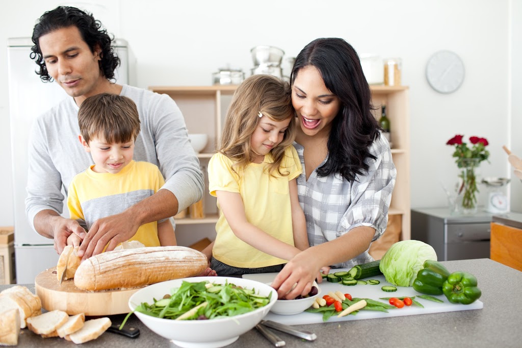 Nutritionniste Montreal UQAM - Equipe Nutrition | 1212 Rue Sanguinet, Montréal, QC H2X 3E7, Canada | Phone: (514) 943-6896