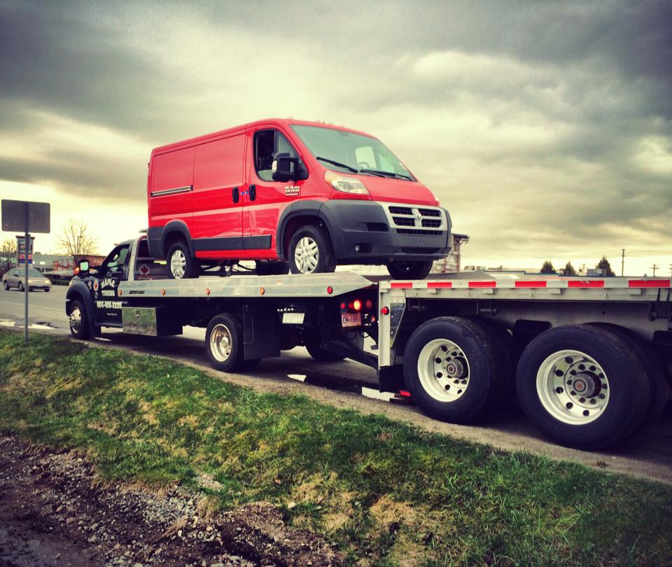 MAPLE TOWING & STORAGE | 20461 118 Ave, Maple Ridge, BC V2X 2M5, Canada | Phone: (604) 459-2220