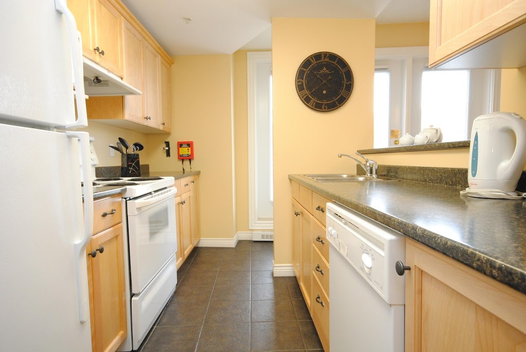 Premiere Suites | 54 Assomption Blvd, Moncton, NB E1C 0K1, Canada | Phone: (902) 420-1333