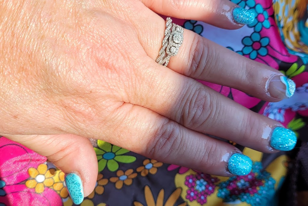 Mango Nails | 1330 Fall River Rd Unit 202, Fall River, NS B2T 1E6, Canada | Phone: (902) 576-2656