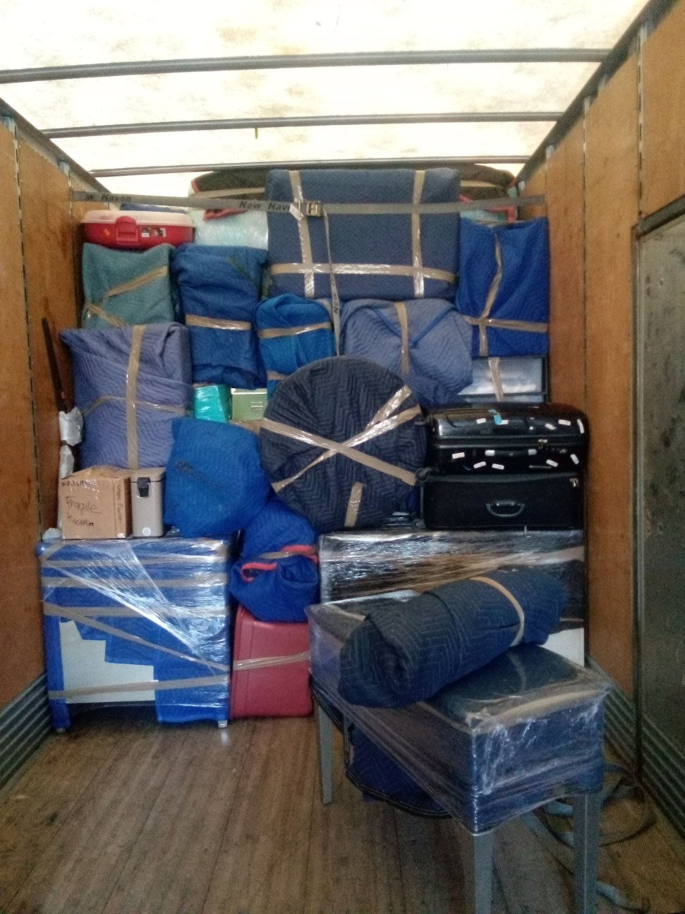 Six Point Movers | moving company | 1675 London Line, Sarnia, ON N7W 1B1, Canada | 5193125020 OR +1 519-312-5020