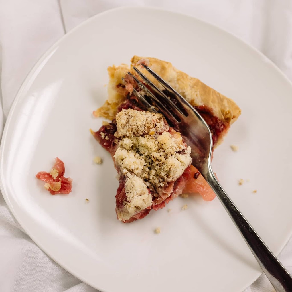 Natashas Pies | 7484 Vedder Rd, Chilliwack, BC V2R 4E7, Canada | Phone: (604) 316-2850