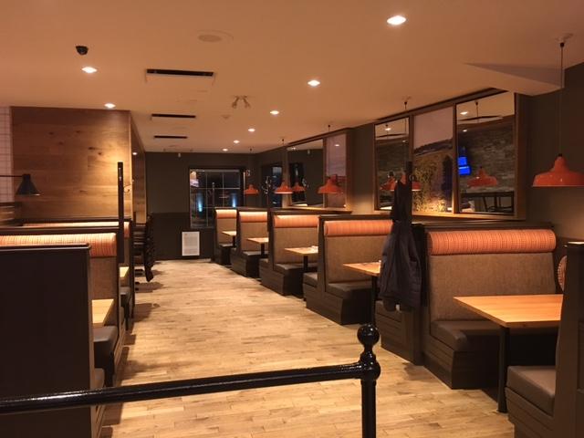 Rôtisserie Scores | 120 Bd Saint-Joseph, Drummondville, QC J2C 8J5, Canada | Phone: (819) 478-5455
