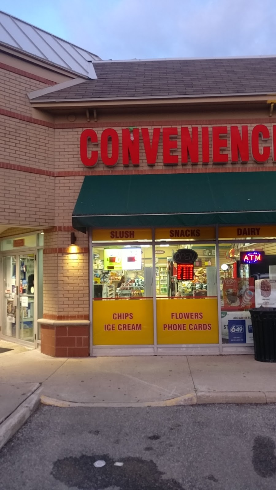 convenience store | West Oak Trails, Oakville, ON L6M 5E4, Canada | Phone: (905) 827-9185