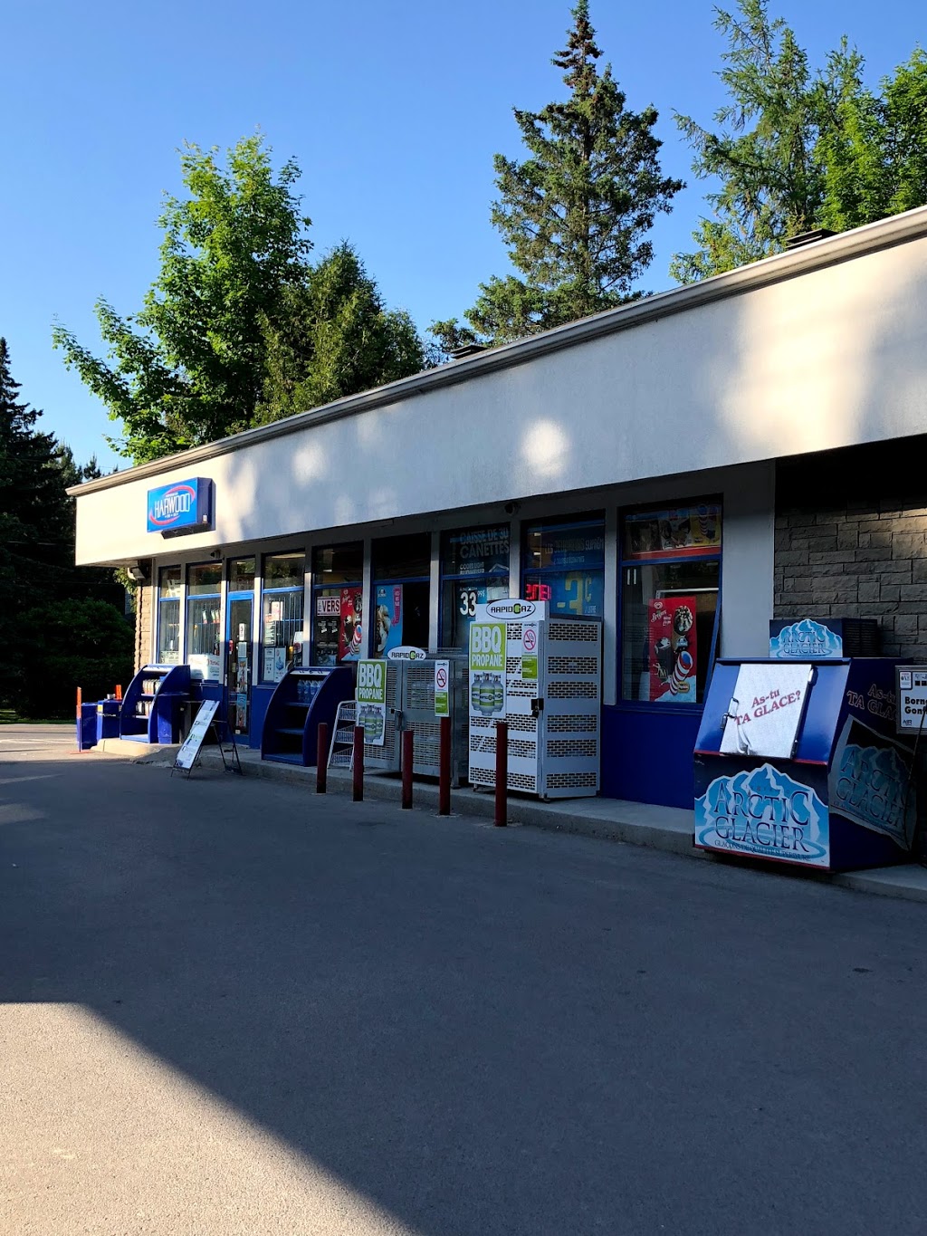 Ultramar | 3620 Route Harwood, Vaudreuil-Dorion, QC J7V 0K1, Canada | Phone: (450) 458-4029