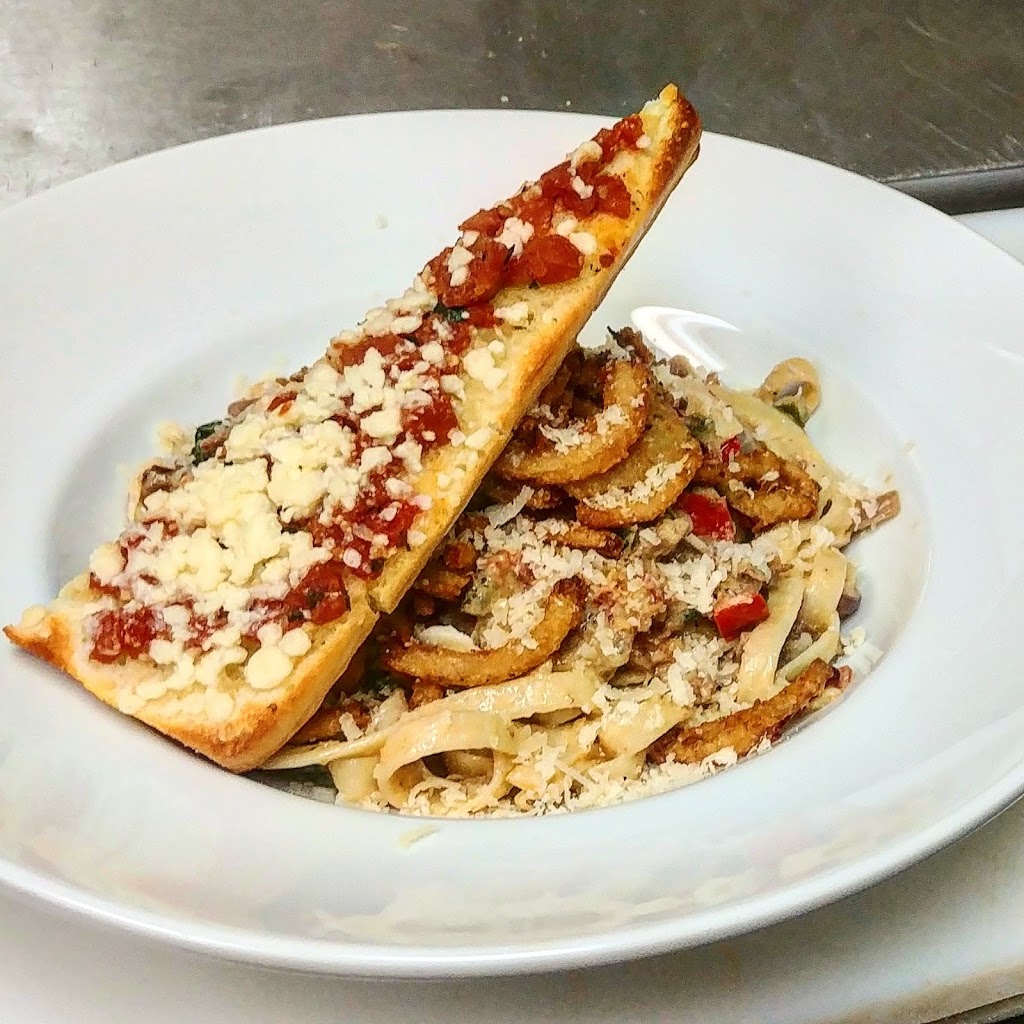 Chill Bar & Grill | 373 Bridge St W #12, Waterloo, ON N2K 3K3, Canada | Phone: (519) 746-6642
