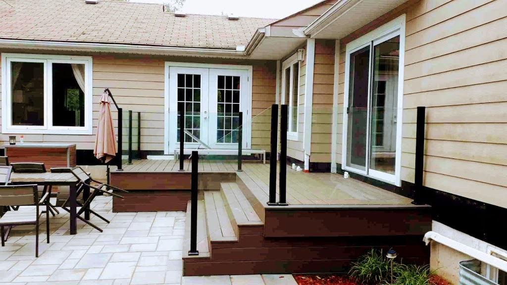 New Trend Fencing | 37 Lancaster St W, Kitchener, ON N2H 4T1, Canada | Phone: (519) 745-1300
