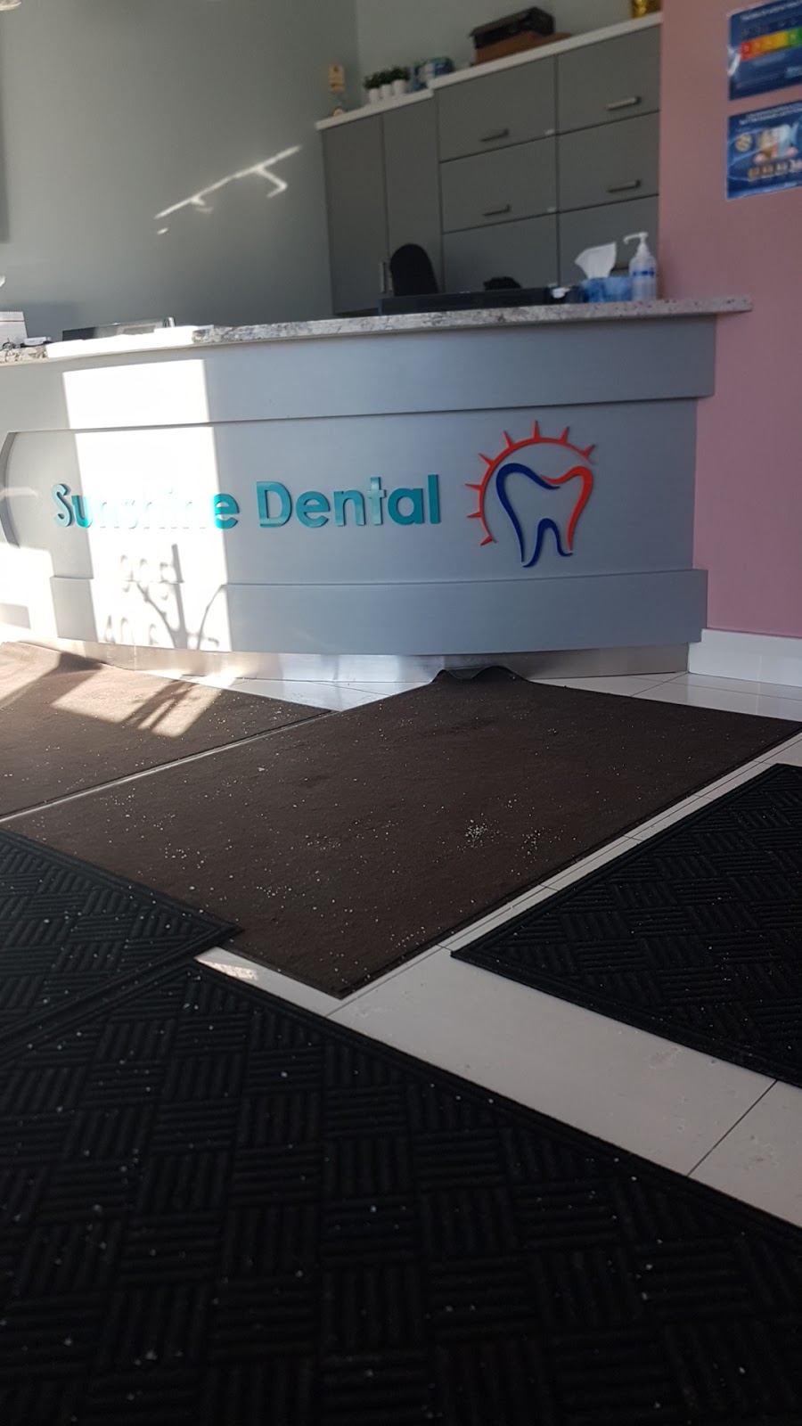 Sunshine Dental Clinic | 611 Wanless Dr Unit 5, Brampton, ON L7A 3Y6, Canada | Phone: (905) 840-6767