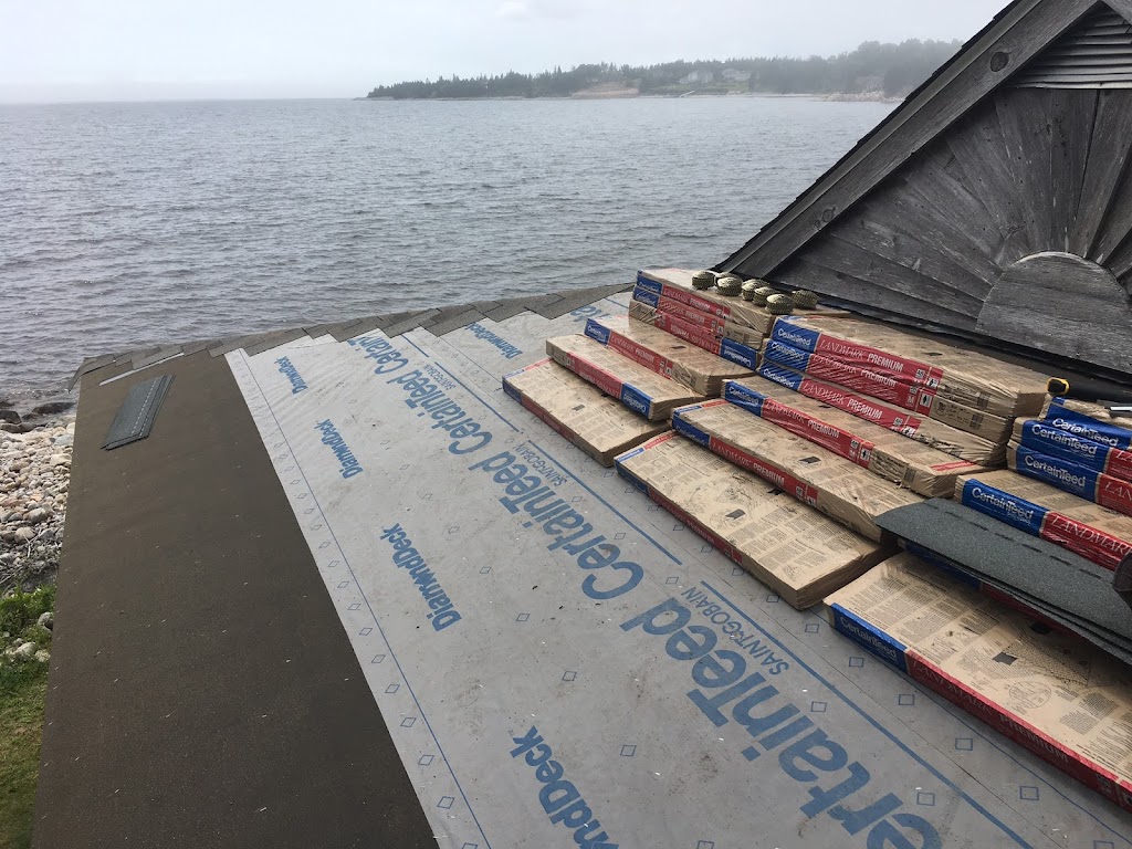 Bluenose Roofing and Siding Ltd | 11A Pettipas Dr, Dartmouth, NS B3B 1K1, Canada | Phone: (902) 431-7663