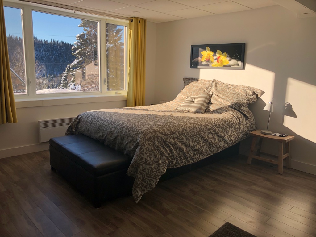 Gîte des Belvédères | 8 Chemin des Belvédères, Stoneham-et-Tewkesbury, QC G3C 2G4, Canada | Phone: (418) 848-1048