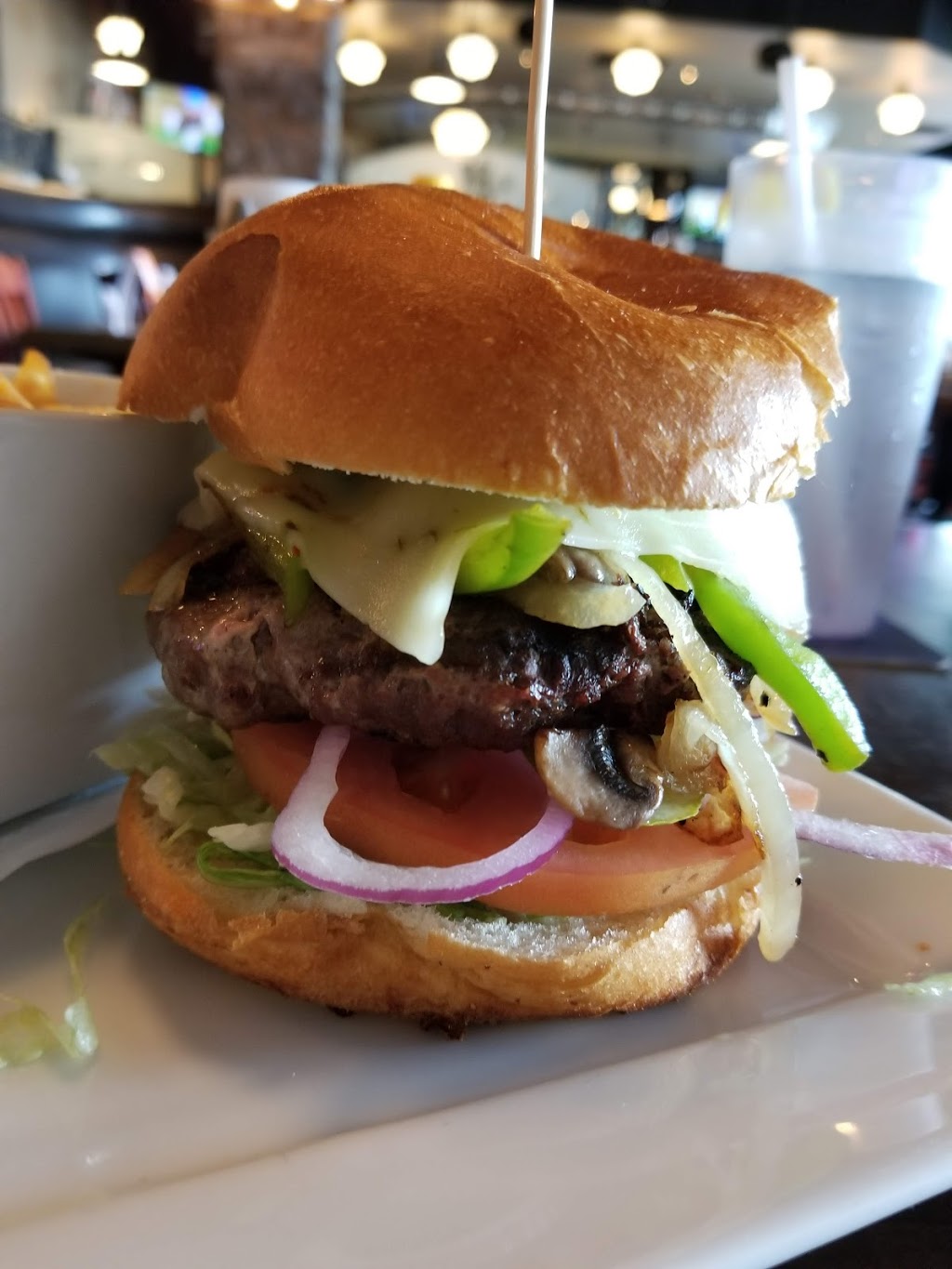 Simcoe Arms | 140 Queensway East, Simcoe, ON N3Y 4W1, Canada | Phone: (519) 428-5635