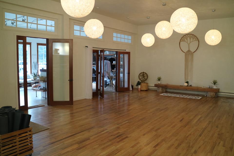 The Well on Bowen | 589 Artisan Ln, Bowen Island, BC V0N 1G2, Canada | Phone: (778) 986-3669