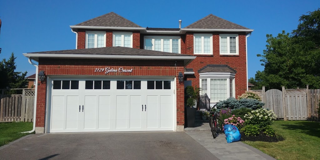 Amana Garage Door | 820 Sales Ct, Milton, ON L9T 0Z2, Canada | Phone: (905) 602-4488