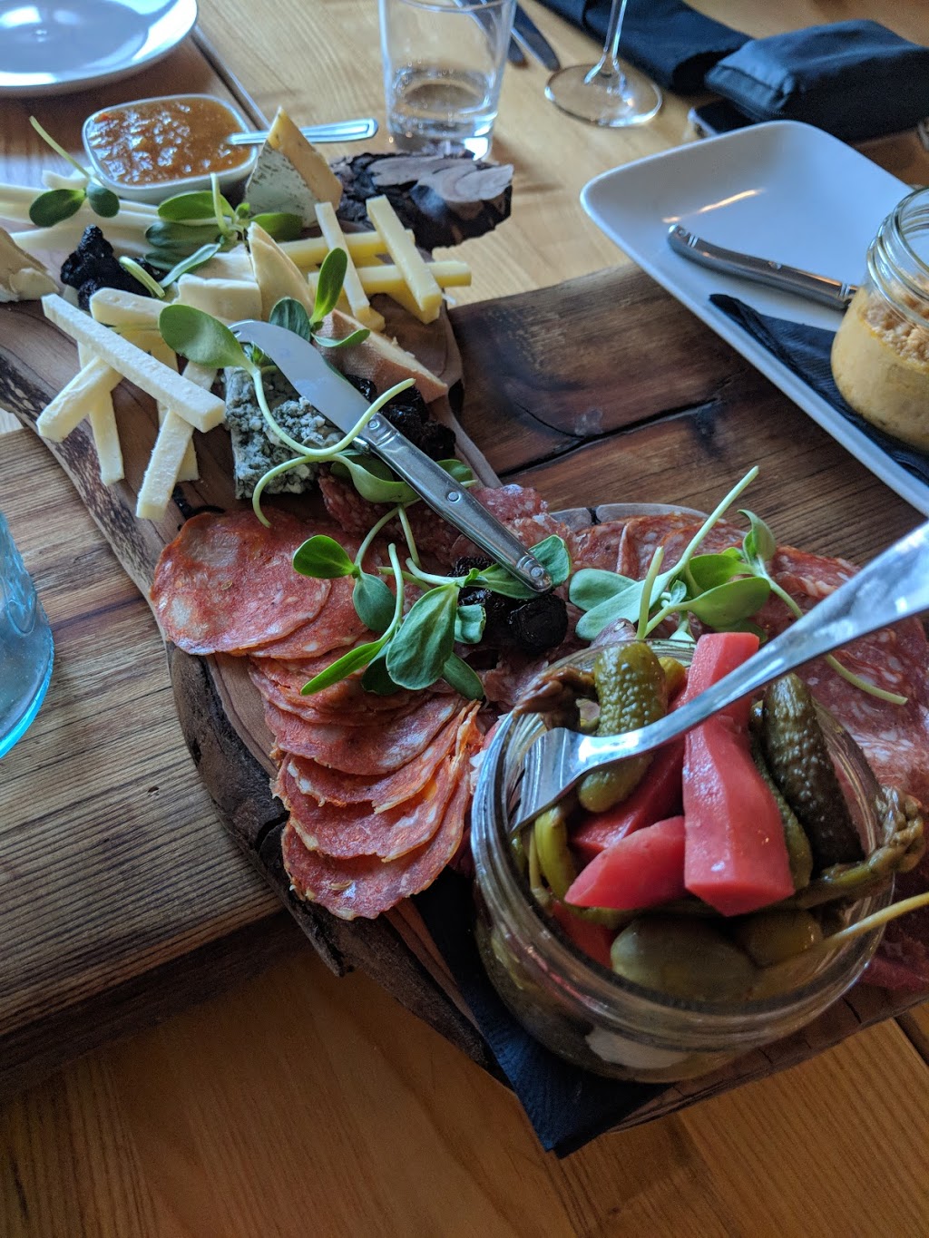 Backyard Farm Chefs Table | 3692 Fruitvale Way, Oliver, BC V0H 1T1, Canada | Phone: (250) 485-2249