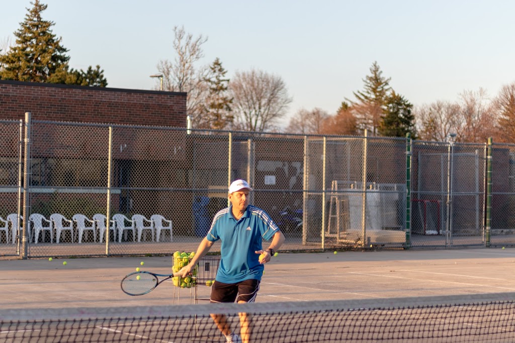 Martingrove Tennis Club | 400 Martin Grove Rd, Etobicoke, ON M9B 4L9, Canada | Phone: (416) 821-5555