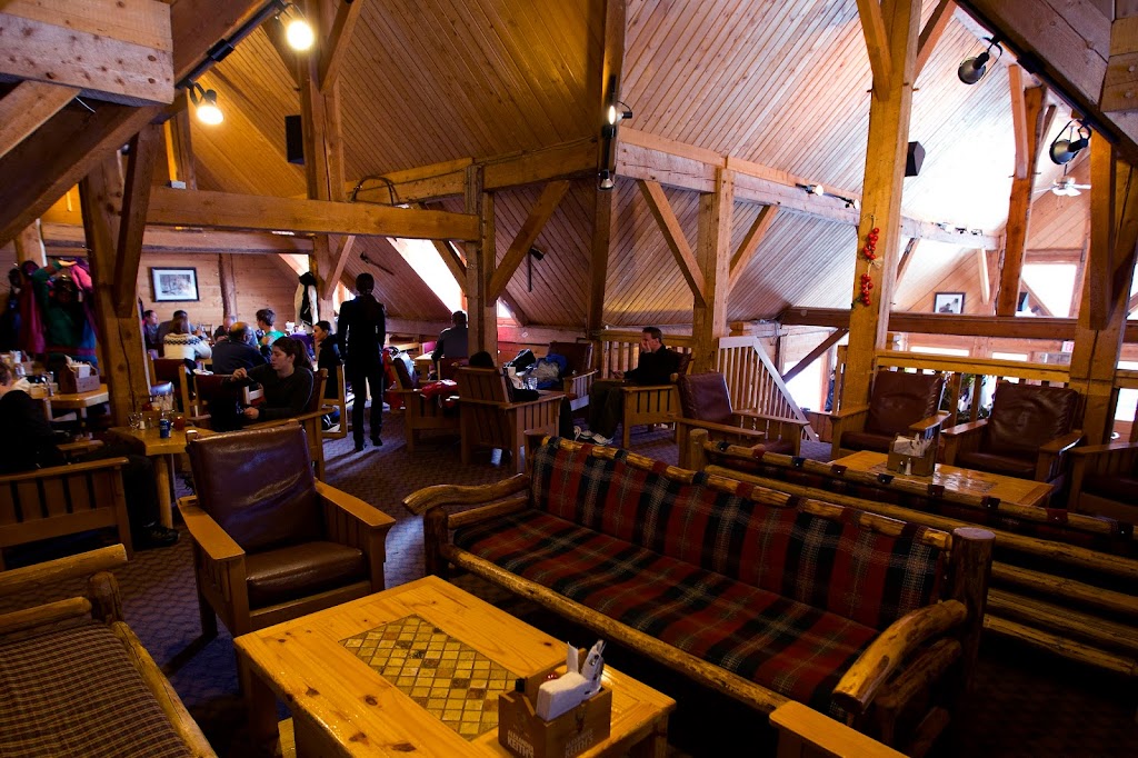 Sawyers Nook | 1 Whitehorn Rd, Lake Louise, AB T0L 1E0, Canada | Phone: (403) 522-3555
